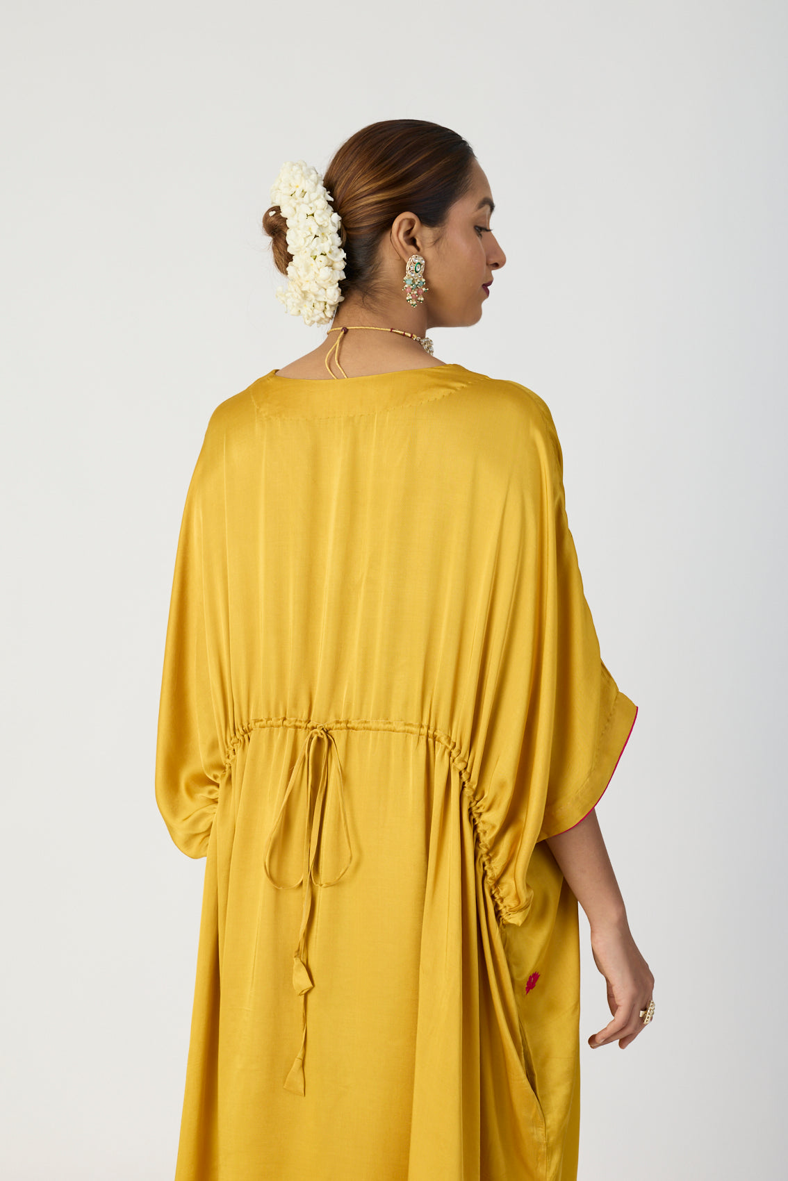 Sunehri Kaftan Set