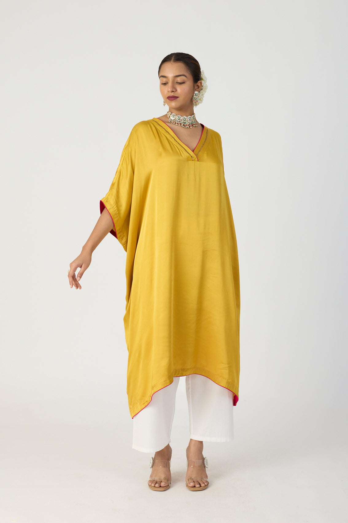 Sunehri Kaftan