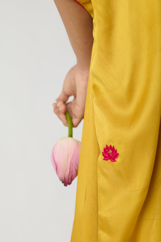 Sunehri Kaftan